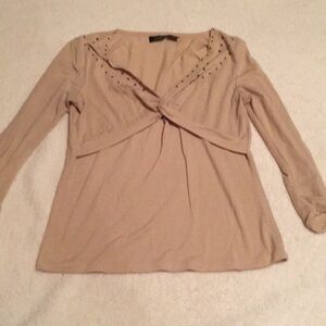 Mds California size medium 3/4 sleeves beige